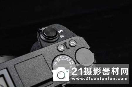 APS-C画幅王者再临 索尼微单A6500评测