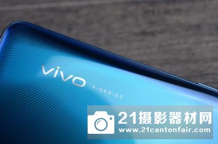 零界全面屏开山vivoX27X23和vivo⁇27参数大比拼