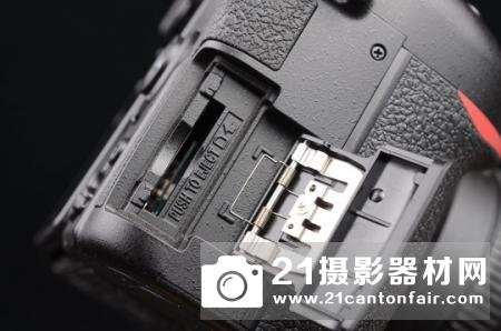 DX格式次旗舰 尼康D7500评测 DX格式次旗舰 尼康D7500评测