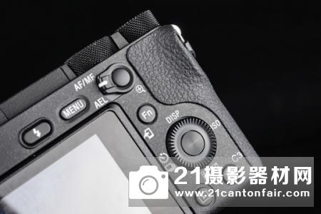 APS-C画幅王者再临 索尼微单A6500评测