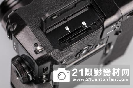 从复古外形到专业生产力工具 Fujifilm新旗舰X-H1评测