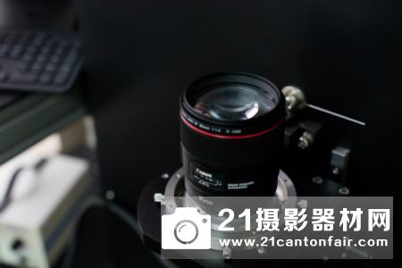 战胜85GM  外媒公布佳能85/1.4 L IS的MTF测试