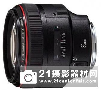 奥林巴斯公布8-24mm F4镜头专利