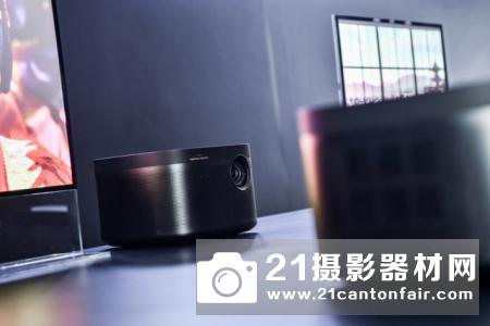 投影行业感官革命 极米发布4K和1080P投影新品