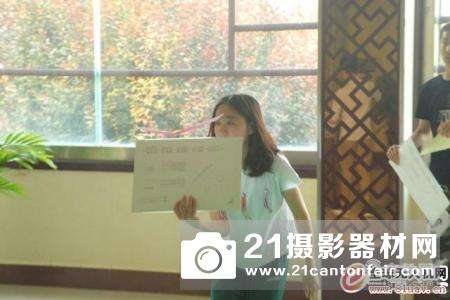 2019山东省航模无人机飞行大会悬浮纸飞机研学活动启幕