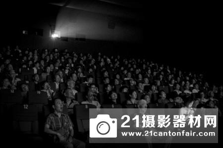 SWPA 2019年公开组及青少年组入围名单公布 13位中国摄影师成功入围