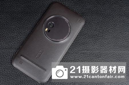 鹰眼看天下 华硕ZenFone Zoom详细试用