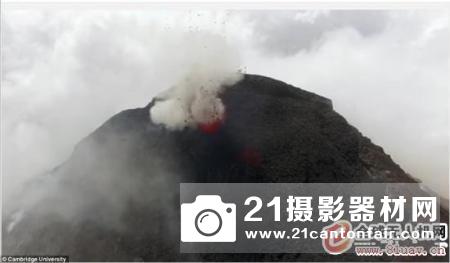 印尼火山喷发 无人机航拍火山