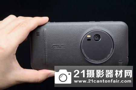 鹰眼看天下 华硕ZenFone Zoom详细试用