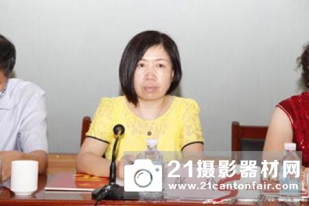 华美航空--高区最年轻的“人大代表”；--85后优秀的女性企业家