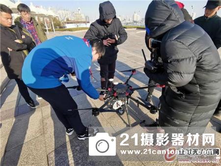 山东首个5G无人机在青岛奥帆中心试飞、视频回传以及VR直播