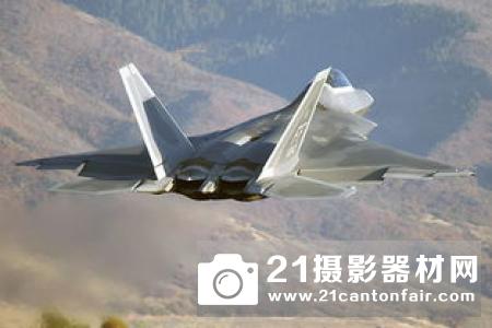 美国国防部努力实现F-22和F-35战斗机战备完好性目标