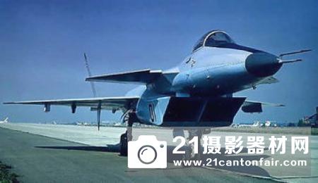 美国国防部努力实现F-22和F-35战斗机战备完好性目标